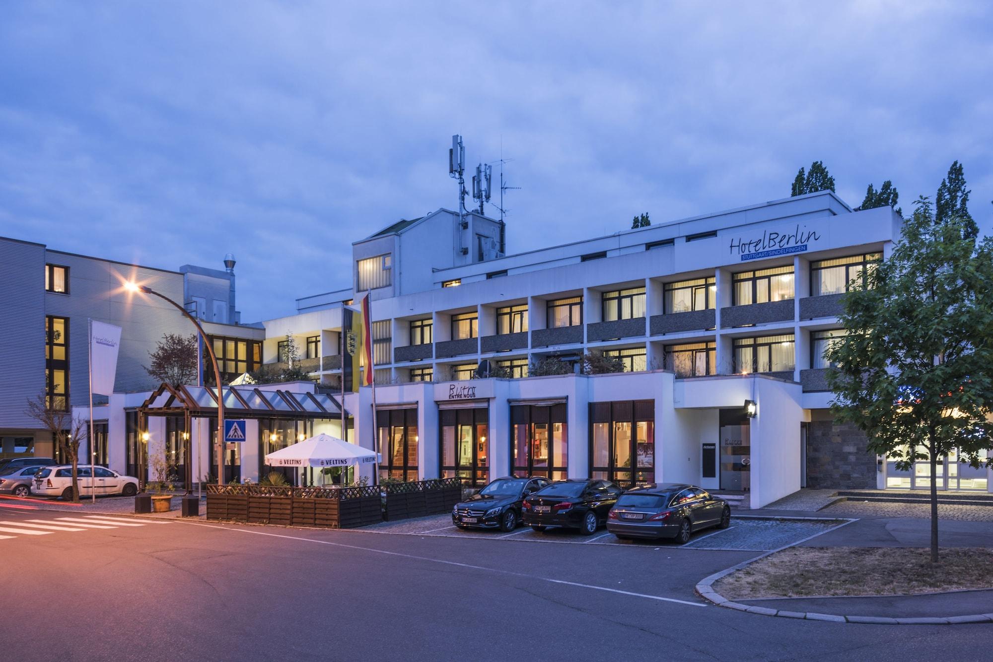 Hotel Berlin 진델핑겐 외부 사진